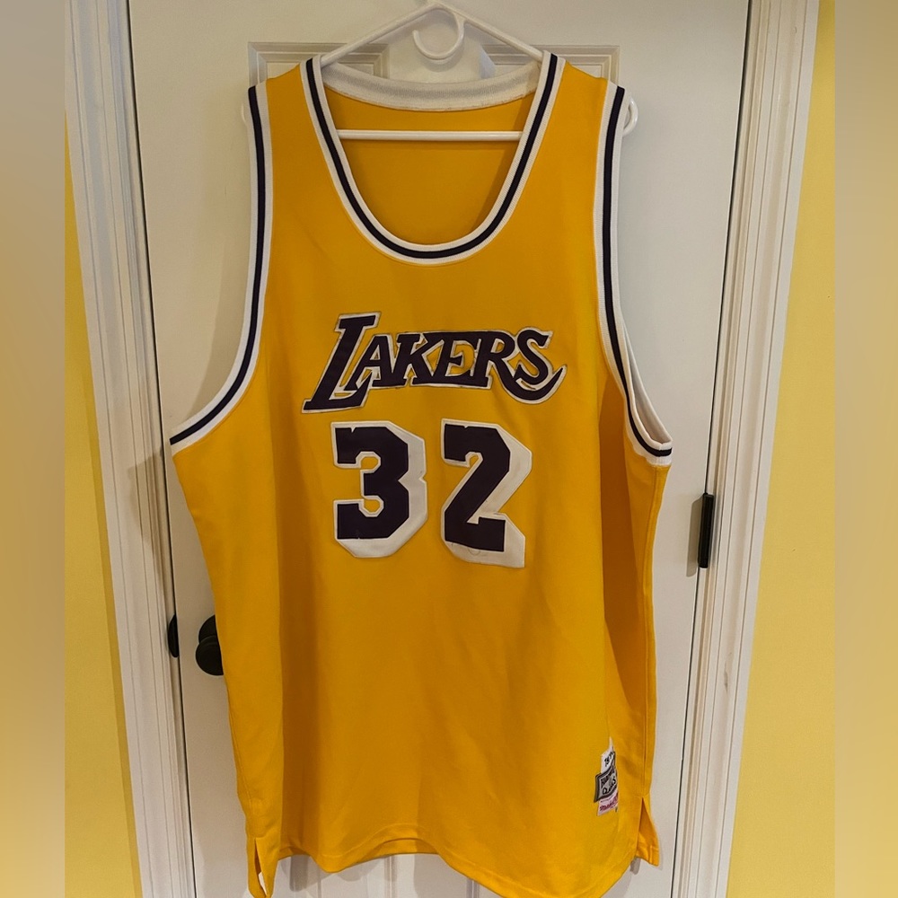 🏀 Mitchell & Ness Magic Johnson #32 Lakers Jersey | Hardwood Classics | Size 56